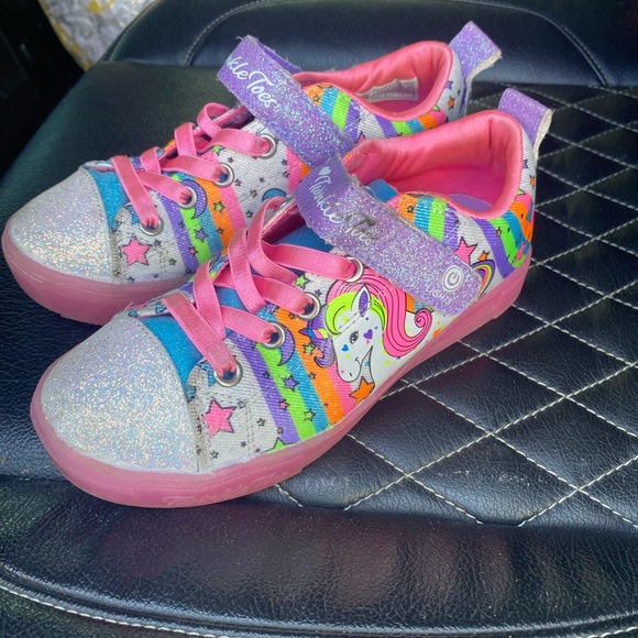 Skechers girls shoes size 1 - Picture 2 of 3